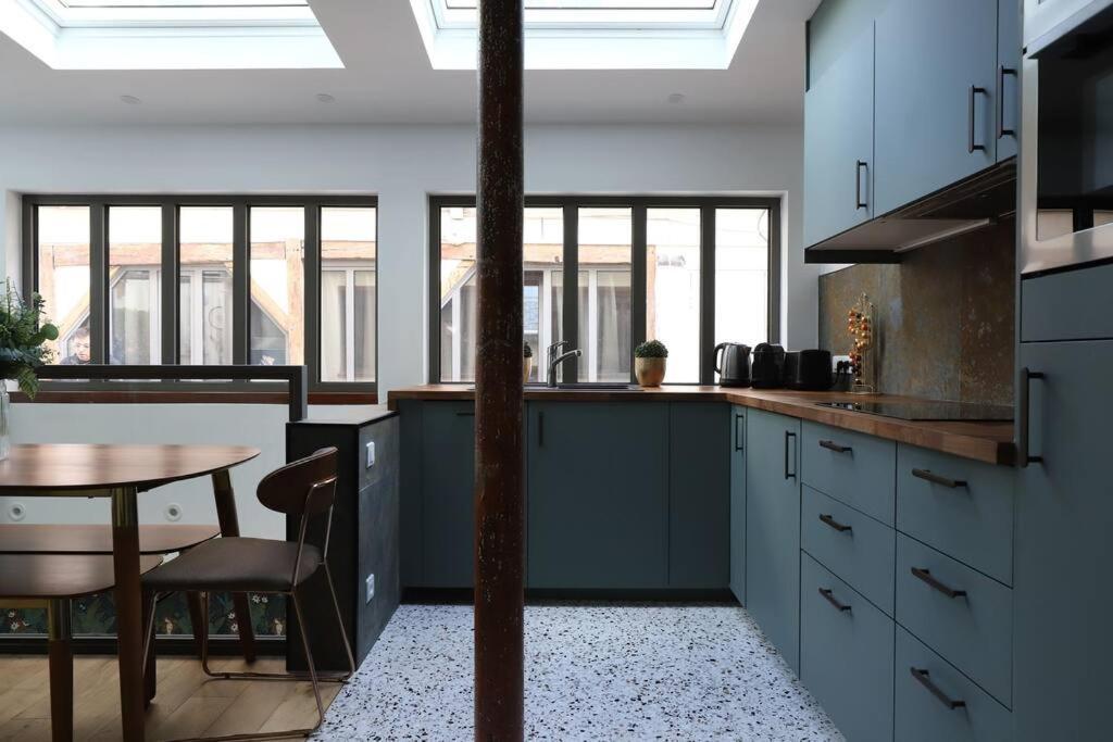Sous Plex 6 Personnes - Paris 11 Appartement Buitenkant foto