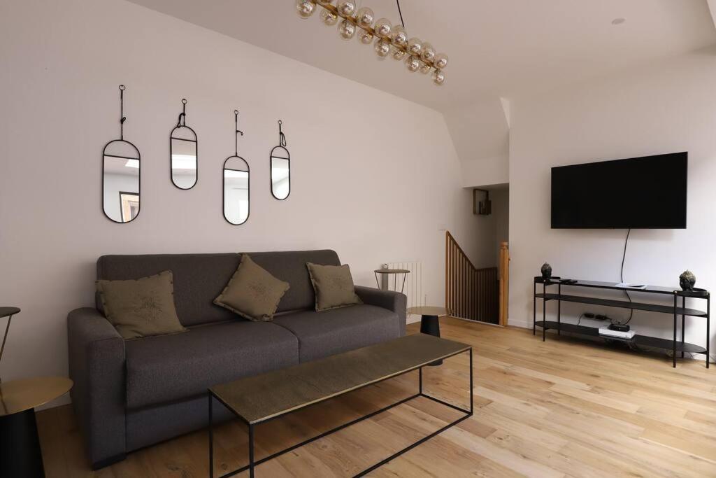 Sous Plex 6 Personnes - Paris 11 Appartement Buitenkant foto